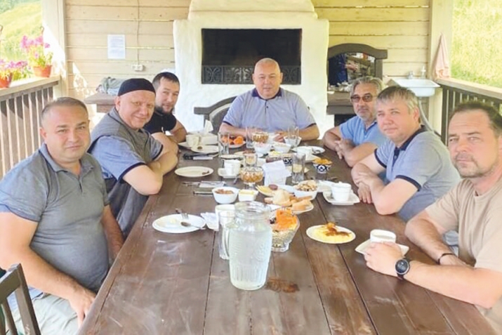 Милли Шура рәисе Әлбир хәзрәт Крганов белән очрашты