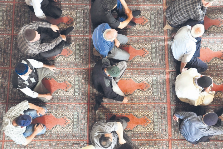 Бищун лъикIаб уммат