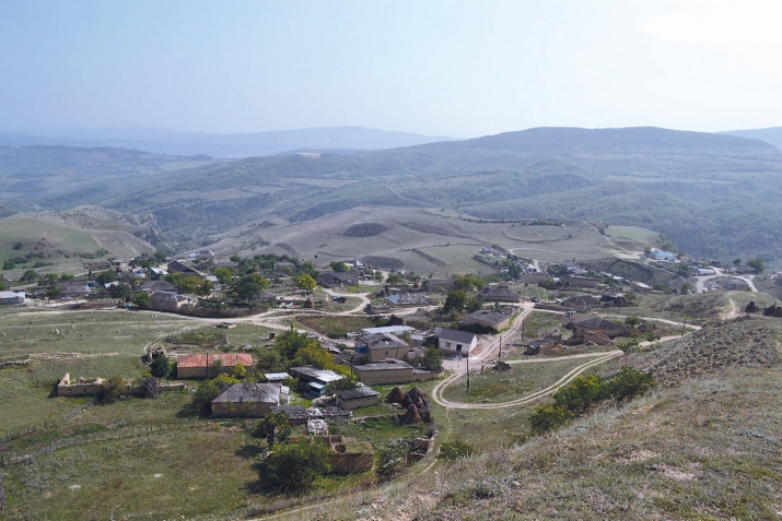 Чlере гъулаъ мажлис гъабхьну