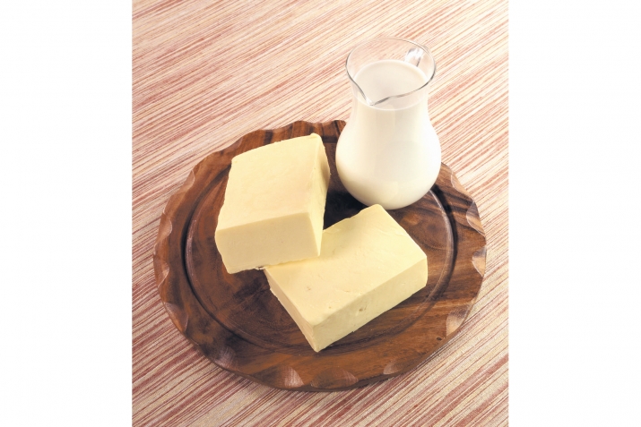 İnәk südü vә yаğının müаlicә хаssәlәri