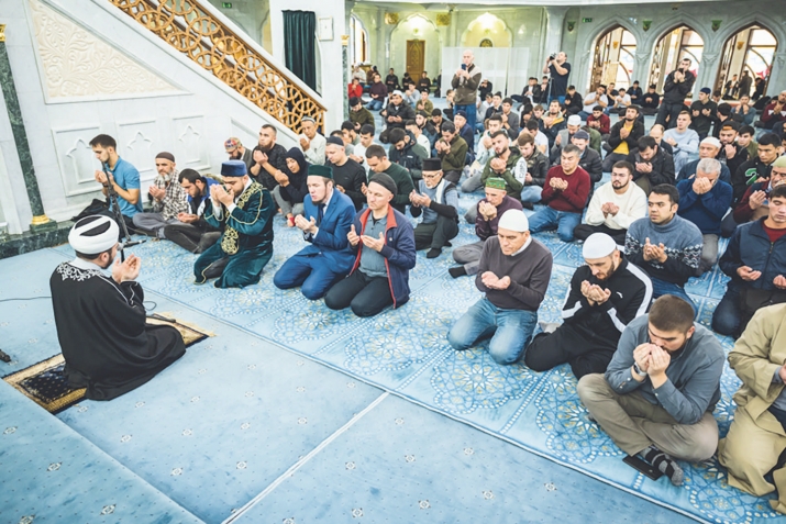 Мәчетләрдә Фәләстыйнга багышлап догалар кылынды