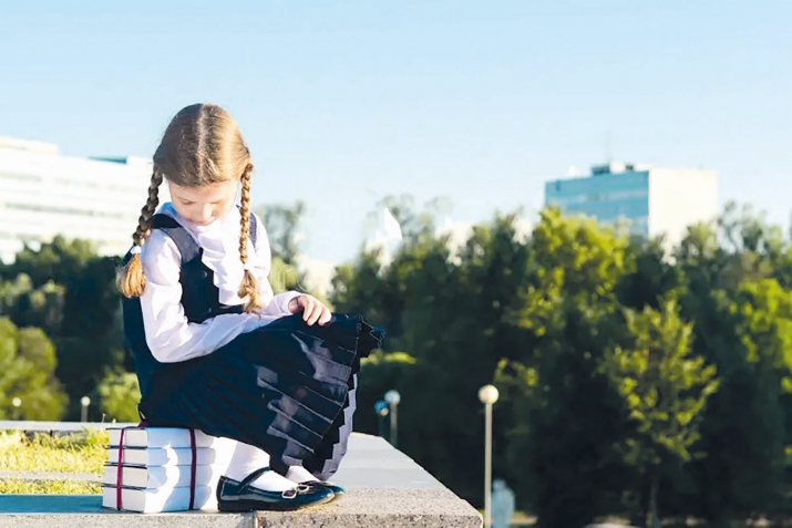 Мектебдиз физ кIанзавач