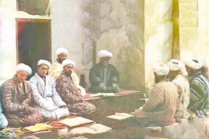 Mәzhәbә riаyәt еtmәk lüzumu