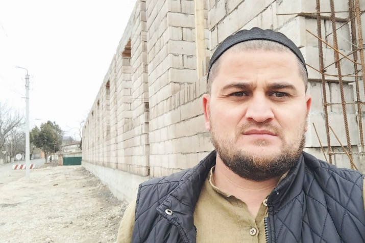 Ташав-гьажини атындагъы межит: янгырылып турагъан заманы