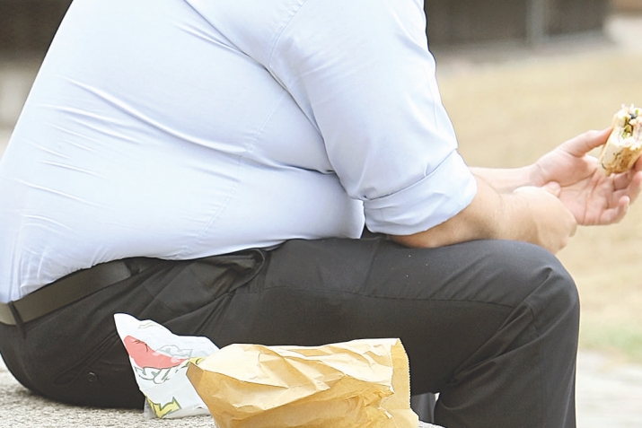 1 милион нафар аз фарбеҳӣ азият мекашад