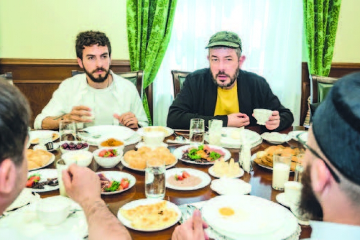 Къонакъ къабул этивню эдеплери