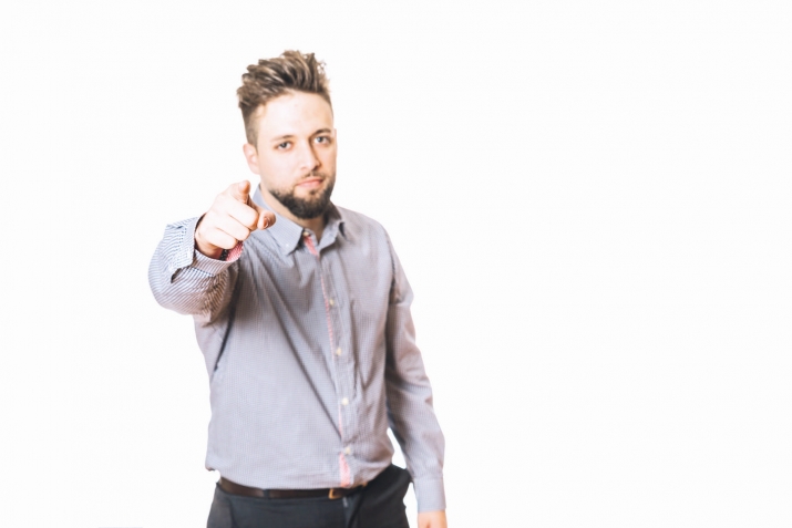 Чарадан гунагьар аквазва…