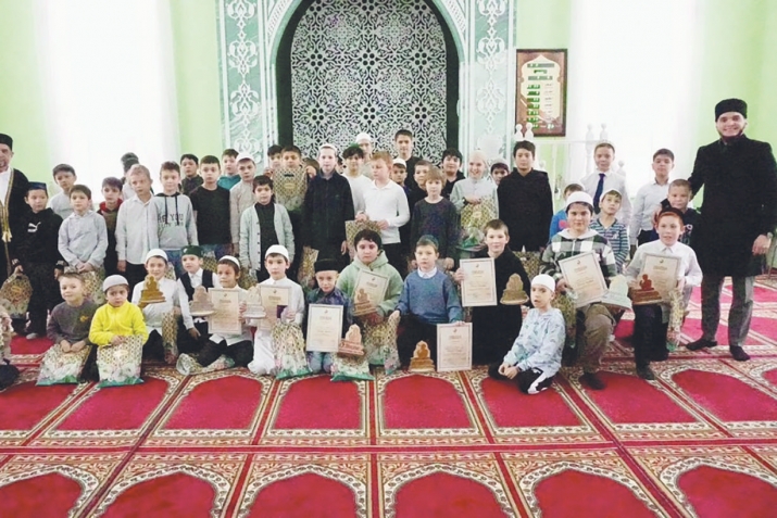 Әлмәт мөхтәсибәтендә “Азан тавышы” бәйгесе узды