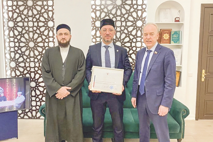 Нәзарәтнең “Хозур” нәшрият йорты Федерация Советы башлыгы Валентина Матвиенконың Рәхмәт хатына лаек булды