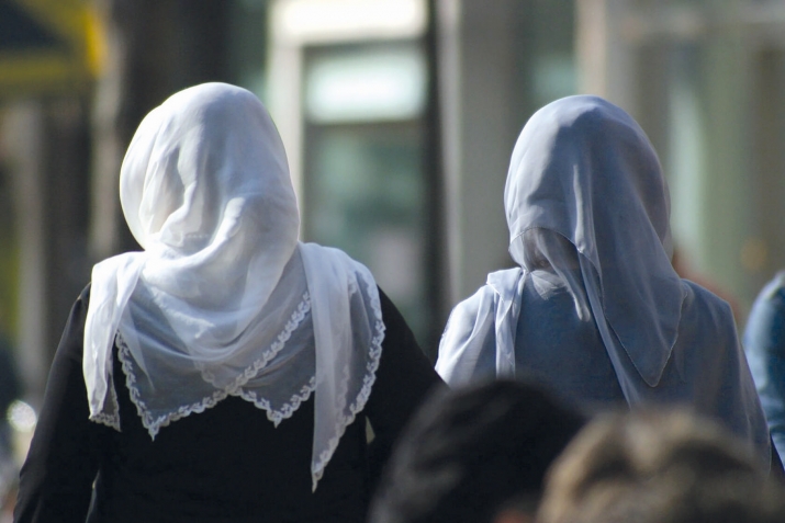 Гьикъизе нечараб бицине намусаб