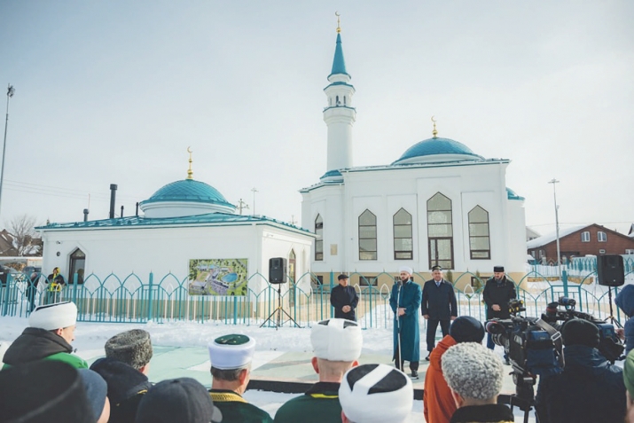 Рөстәм Миңнеханов Яшел Үзән районында яңа мәчет ачты