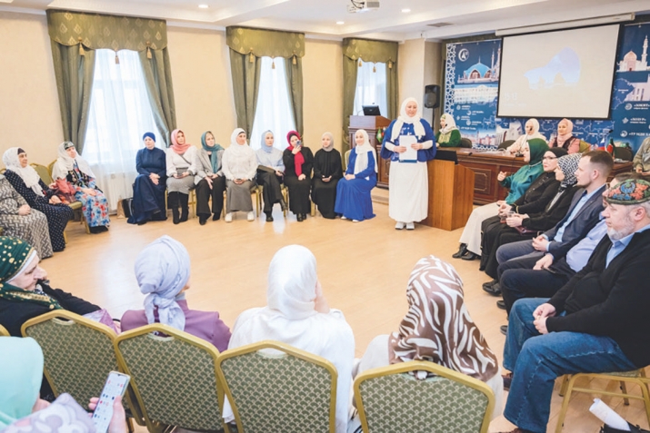 Мөслимәләр матурлык өлкәсендәге товарлар һәм хезмәтләрнең турында фикер алышты