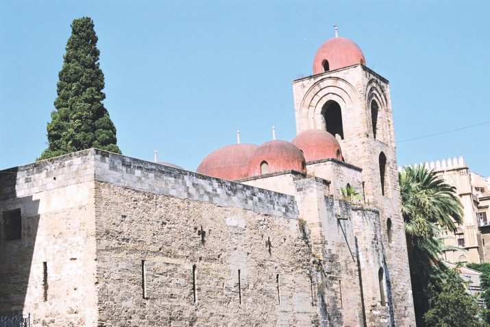 Islam in the homeland of the Italian mafia