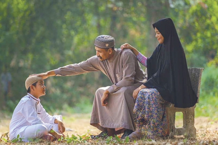 Ата-анага мөнәсәбәт