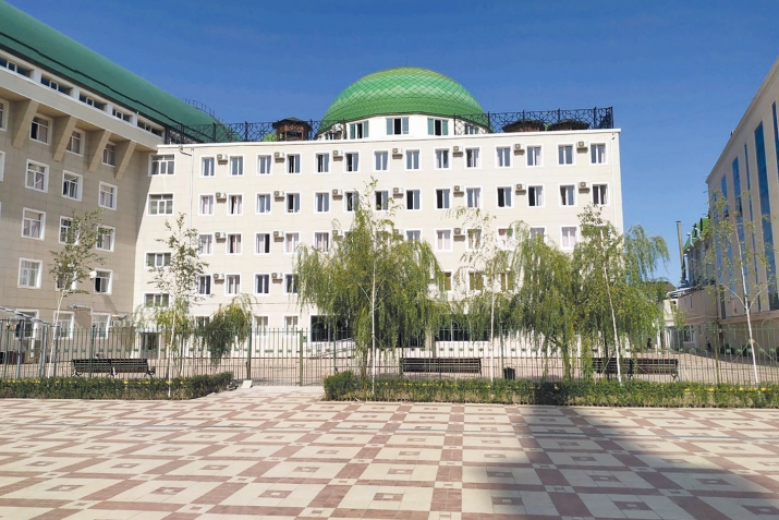 «Россиялъул гIолохъанал гIалимал»