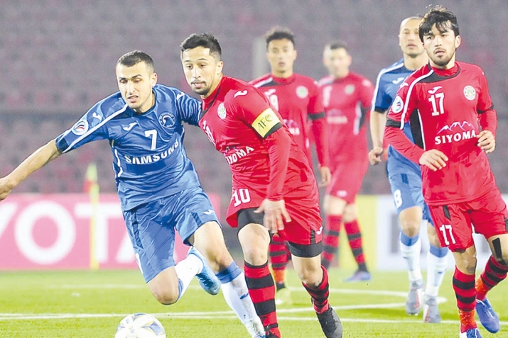 Голи зудтарин, хет-трик ва истеъфои сармураббӣ дар Лигаи олӣ