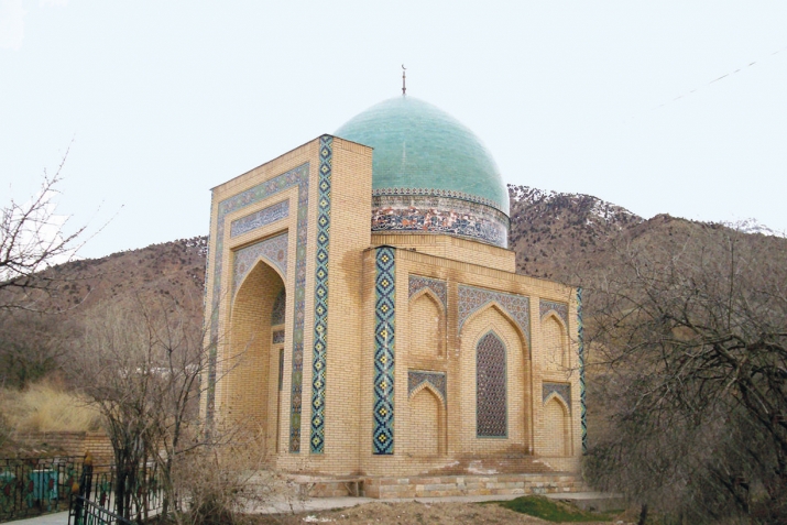 Ҳаёт ва эҷодиёти Сўфӣ Аллоҳёр