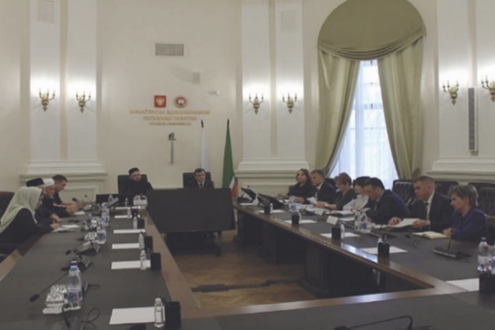 ТР Сәламәтлекне саклау министрлыгында мәетләрне яру мәсьәләсе буенча киңәшмә