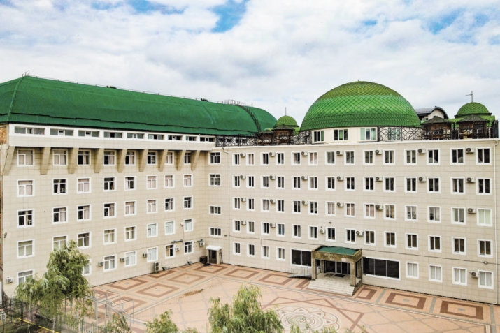 Дагъистаналъул исламияб университет