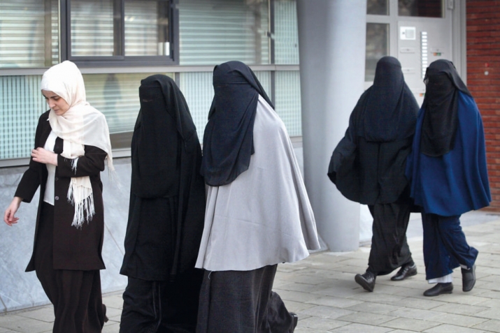 Никъабалда сверухъ…