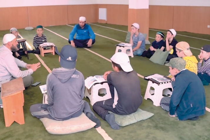 Шамил районалъул Хонох росулъ риидалил курсазда