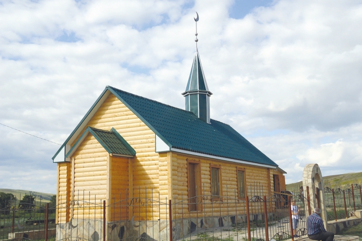 Тарих биттәрен йәнә барлап...