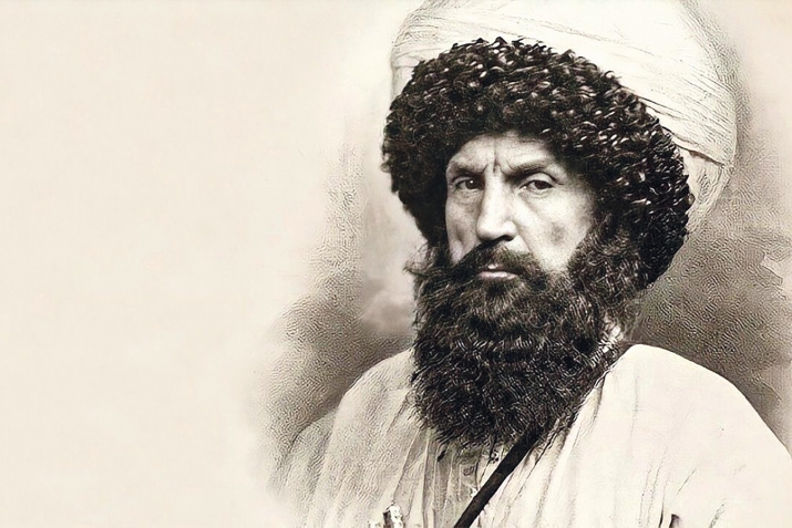 Дагъустандин пуд имамдикай куьруь кьиса