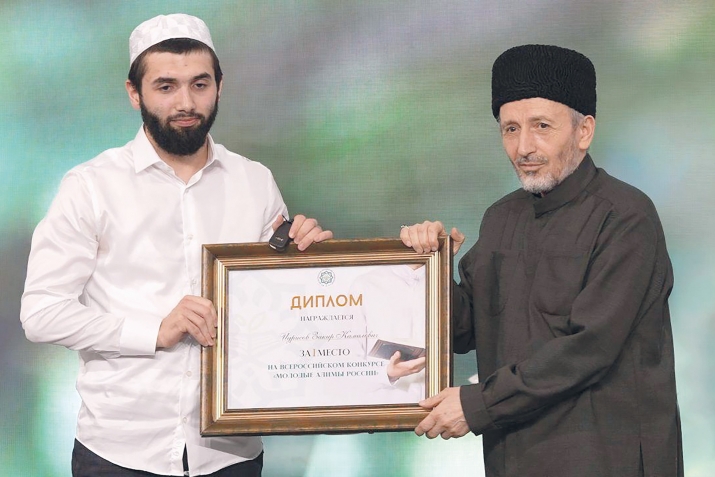 Закир Идрисов – жигьил аьлим