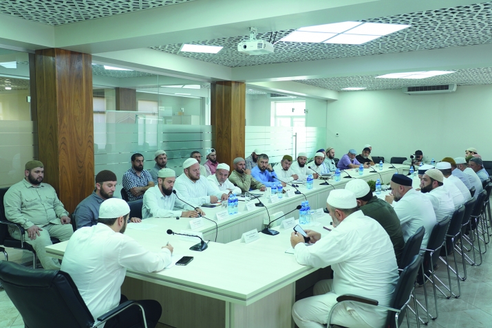 Лакрал мажлис