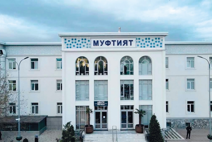 Дагъистаналда рагьана шаргIалъул суалазул колл-центр