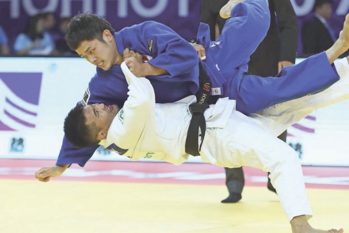 Ба Гранд Слами Абу-Заби-2024 киҳо мераванд?