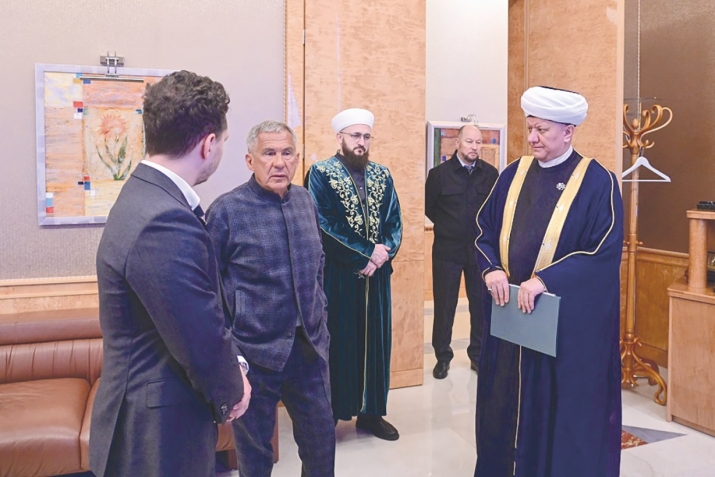 ТР Рәисе Рөстәм Миңнеханов Россия мөселманнары Дини җыены башлыгы белән очрашты