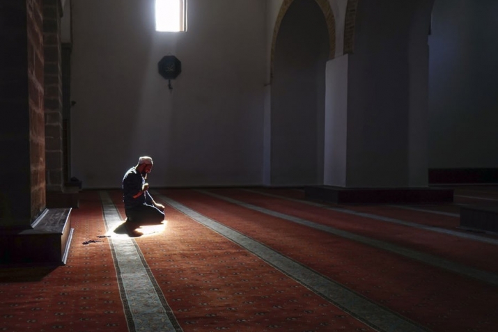 DİLDEN GÖNÜLLERE NASİHAT