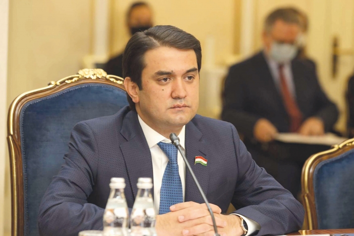 Дар Бадахшон “Академияи футбол” месозанд