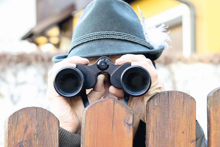 Ингилисазул жасус