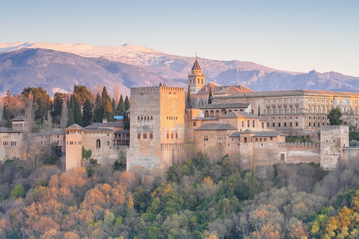Alhambra: poetry in stone