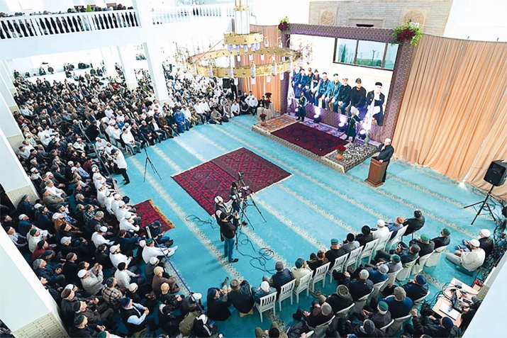 Гъизилюрталда гIалимзабазул мажлис