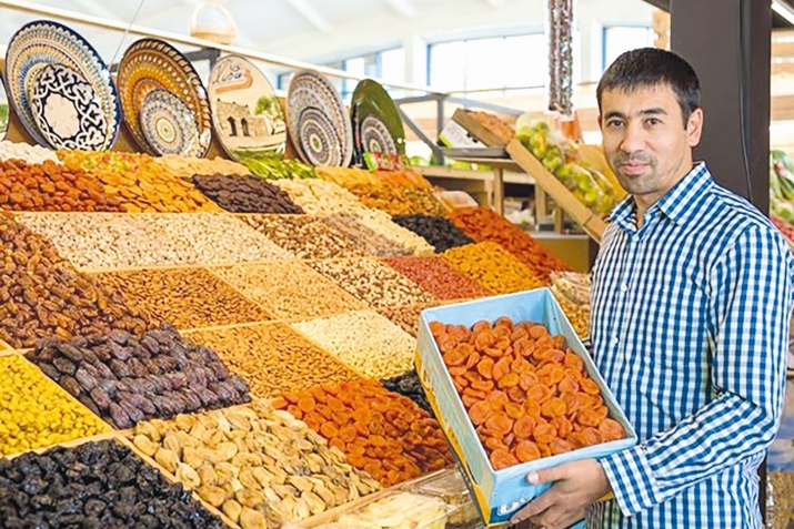 Тоҷикистон ба куҷо ва чӣ қадар хушкмева фурӯхт?