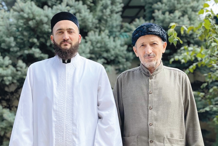 «Фитне кьиникьилай пис я…»