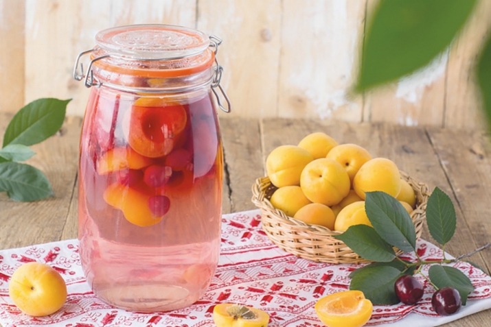 ЦIедешла компот