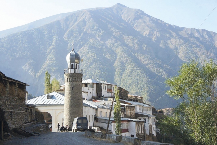 ХI әsr Nizаmiyyә mәdrәsәsi