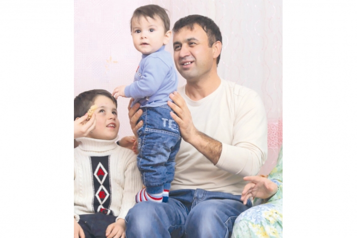 Ризои худо дар ризои волидайн аст