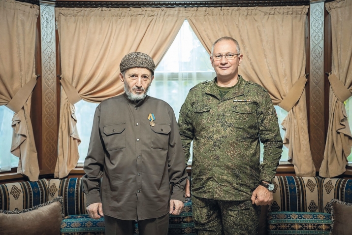 Муфти мустахIикълъана медалалъе