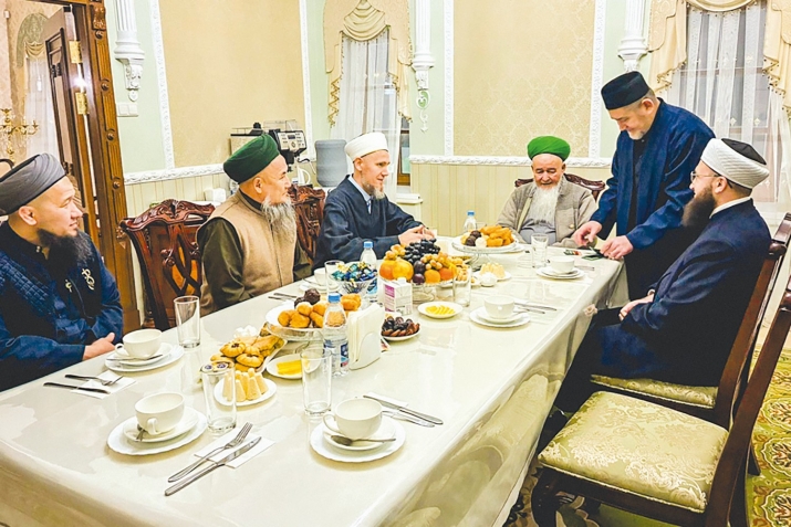 Мөфти Камил хәзрәт Корбанали ишан Әхмәдов белән очрашты