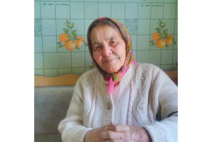 Йөрәгебеҙ түрендәһең