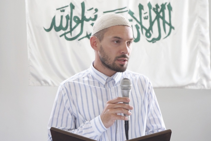 «Диндалулгу ниттил маз хьхьичIххуттайн ласласиссар»