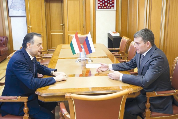 Мулоқоти сафири Тоҷикистон дар Русия бо Николай Журавлев