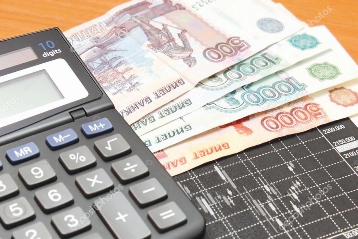 Чӣ гуна пул кор кардану идораи онро омӯзем? Нигоҳи ду сарватманди ҷаҳон