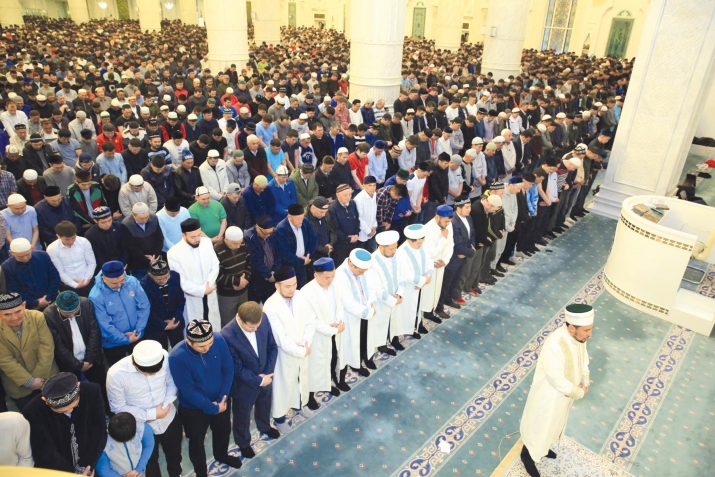 Тәравиһ намазы мүтләг мәсҹиддә гылынмалыдырмы?