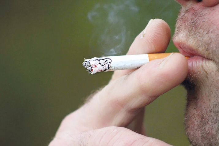 İftarı siqaretlə açmaq?